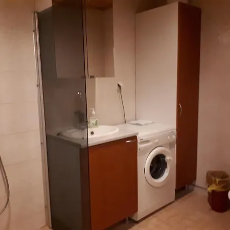 Kolazko فُوَكاتي